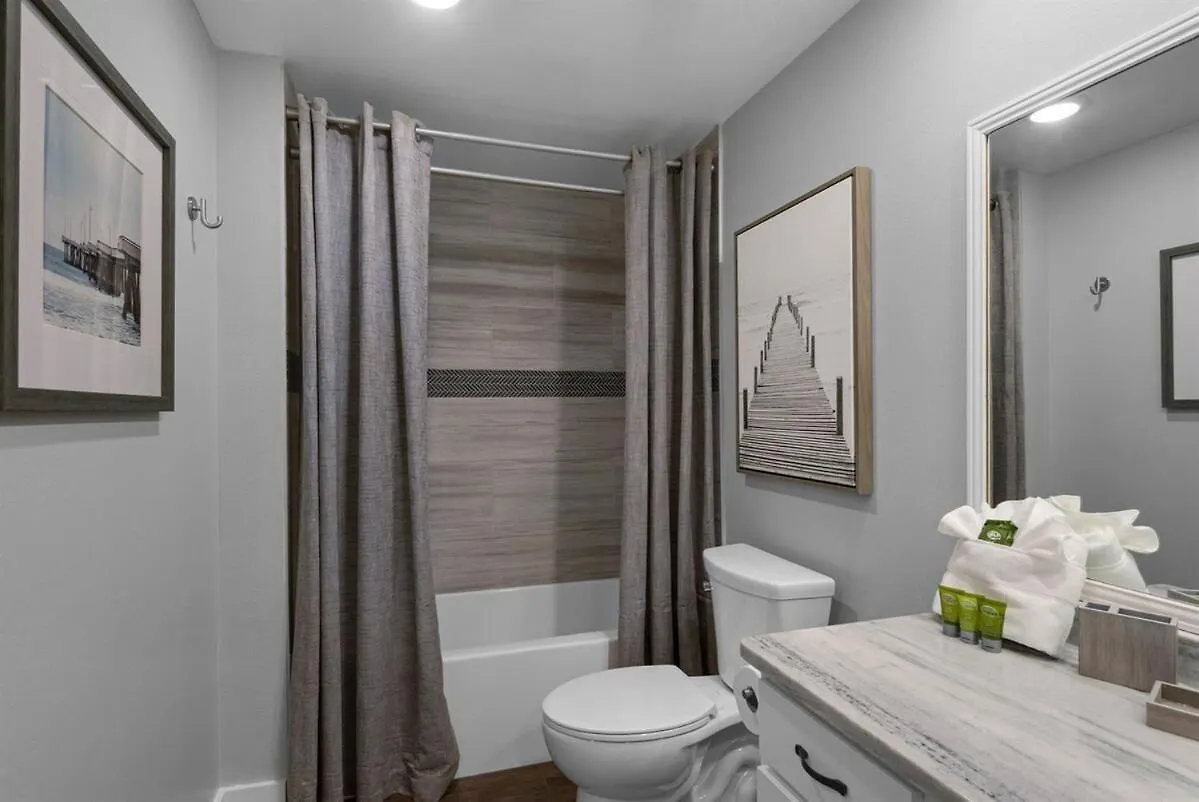 Calypso 302 West Direct Beach Front Awesome! Panama City Beach United States