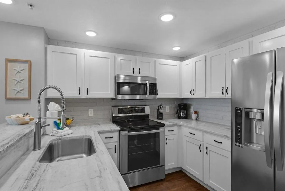 Calypso 302 West Direct Beach Front Awesome! Panama City Beach Apartmán